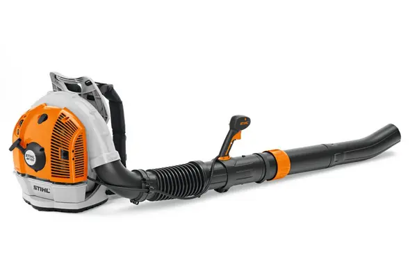 Benzinli üfleme makinesi BR 700